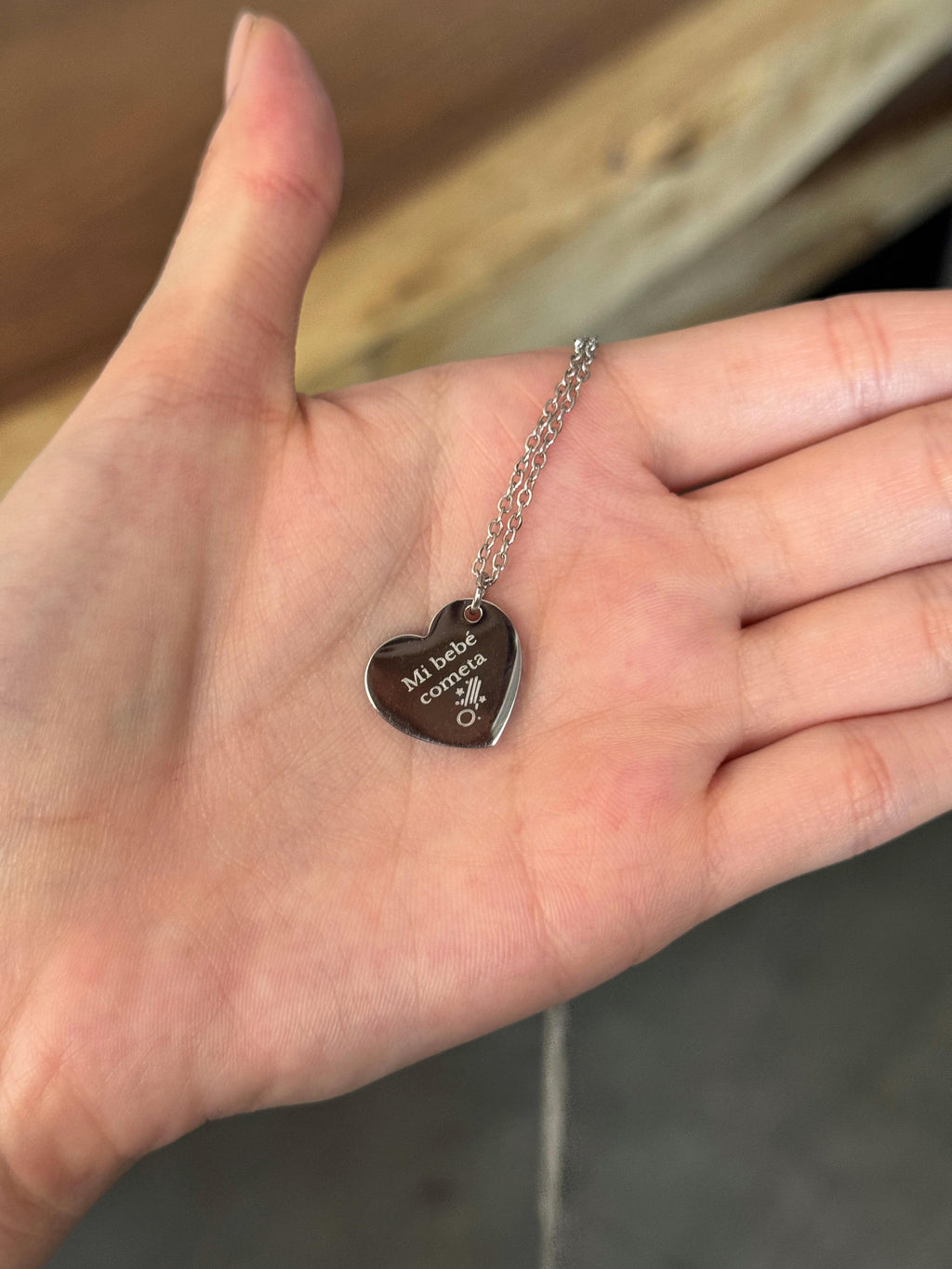 collar AURA