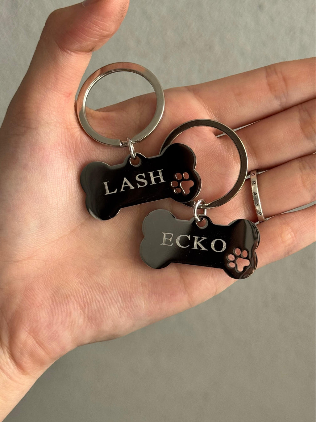 placa MASCOTA con huella